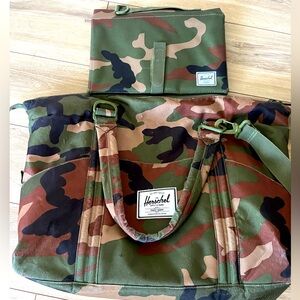 Herschel Baby Strand Sprout Shoulder Bag with Diaper Changing Pad